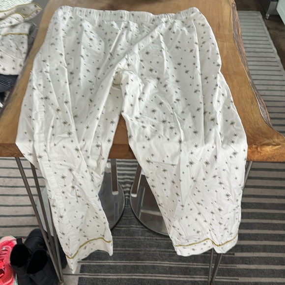 Petite Plume pajama set, Large - Picture 8 of 9